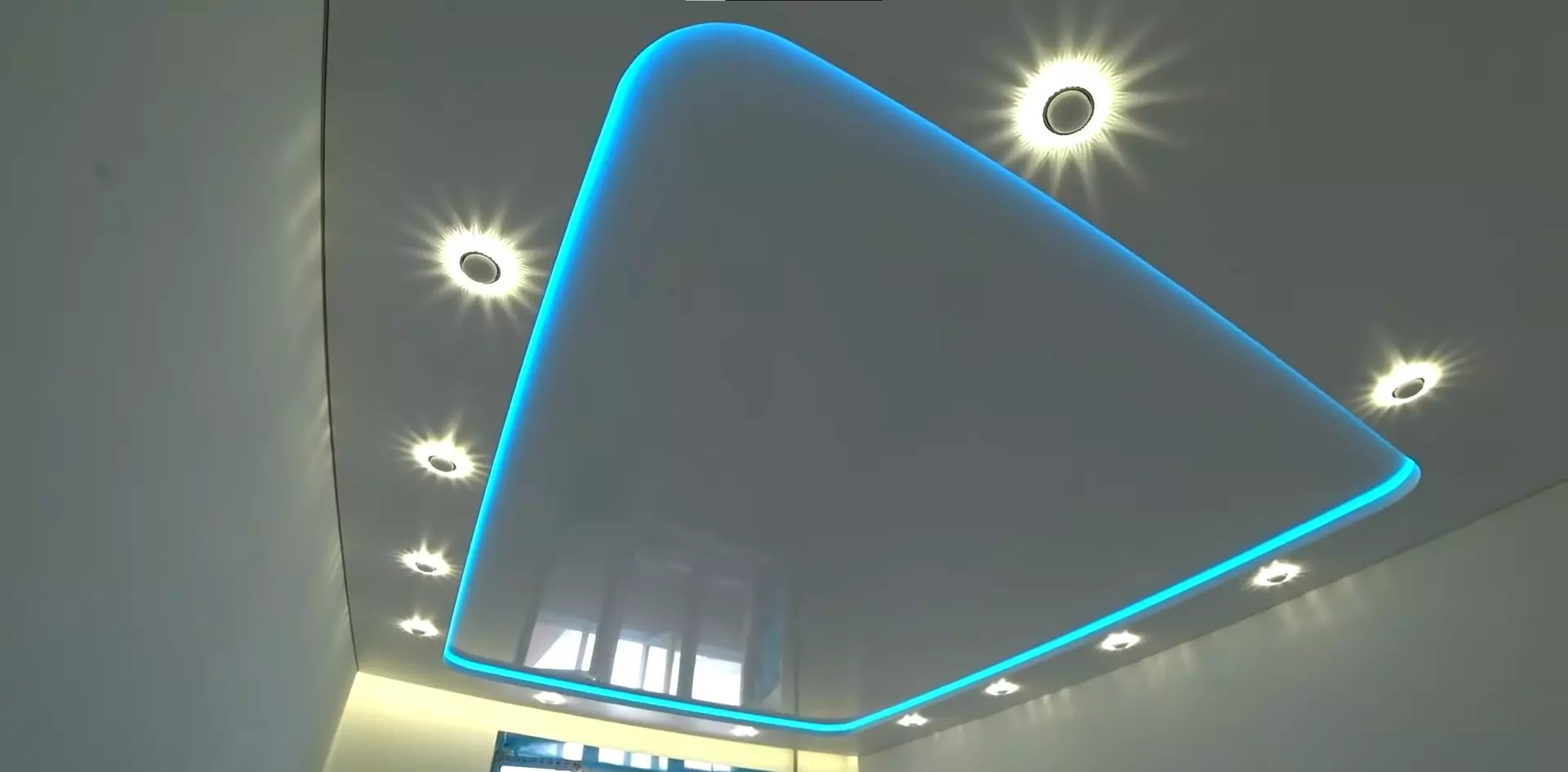 Луганск, Тараса Шевченко, 59, фото 1